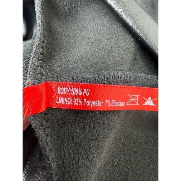 Faux Leather Black Shiny Leggings Size M - Picture 4 of 10